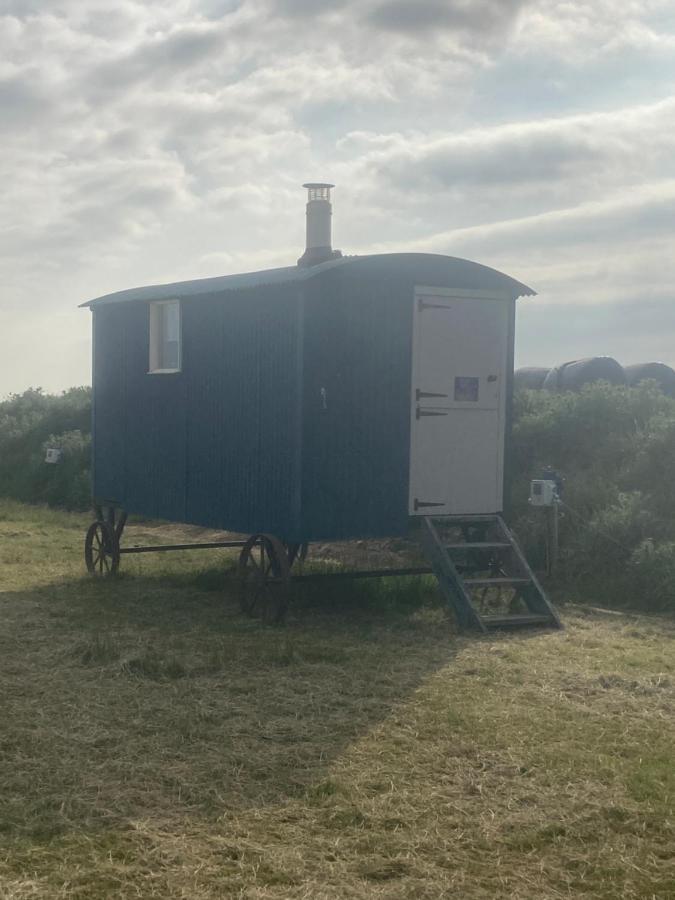 Coast Path Camping Hotel Haverfordwest Bagian luar foto