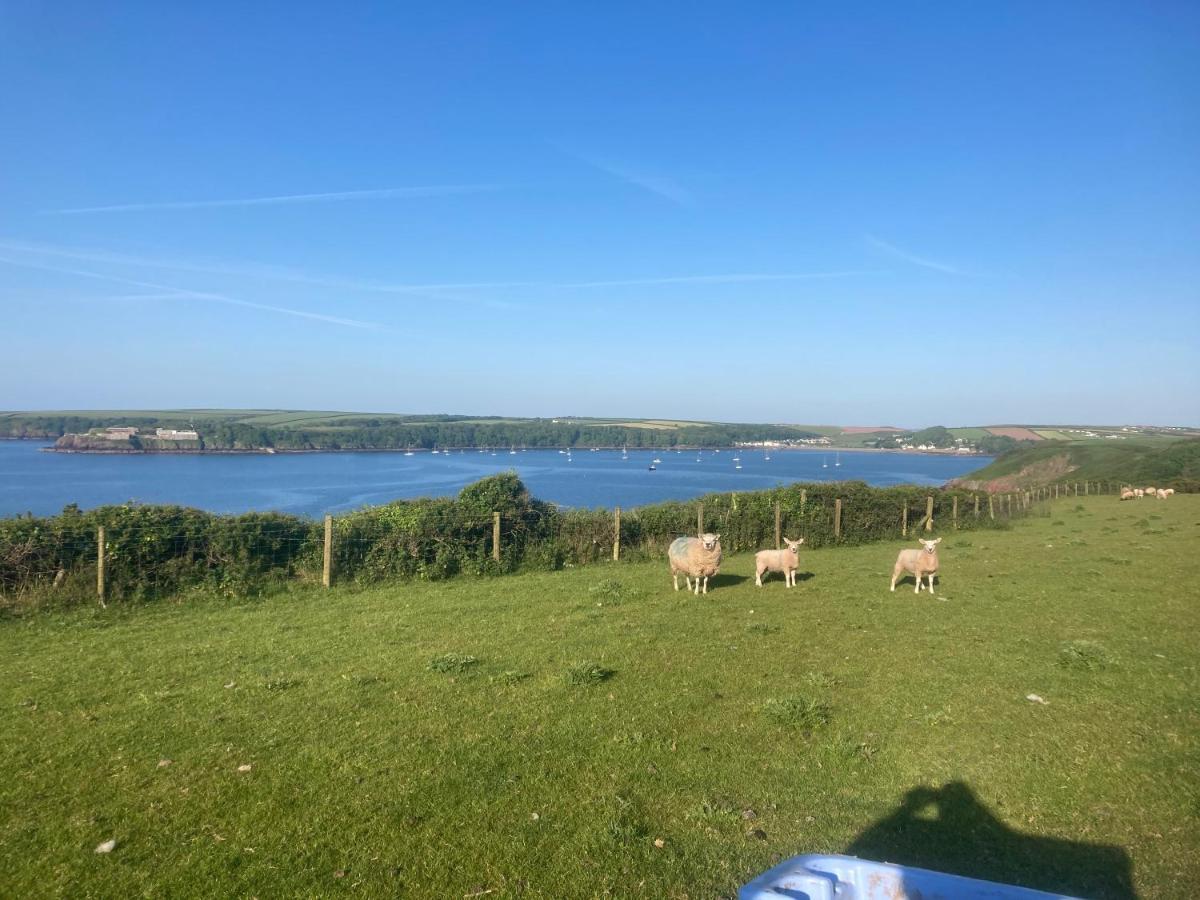 Coast Path Camping Hotel Haverfordwest Bagian luar foto