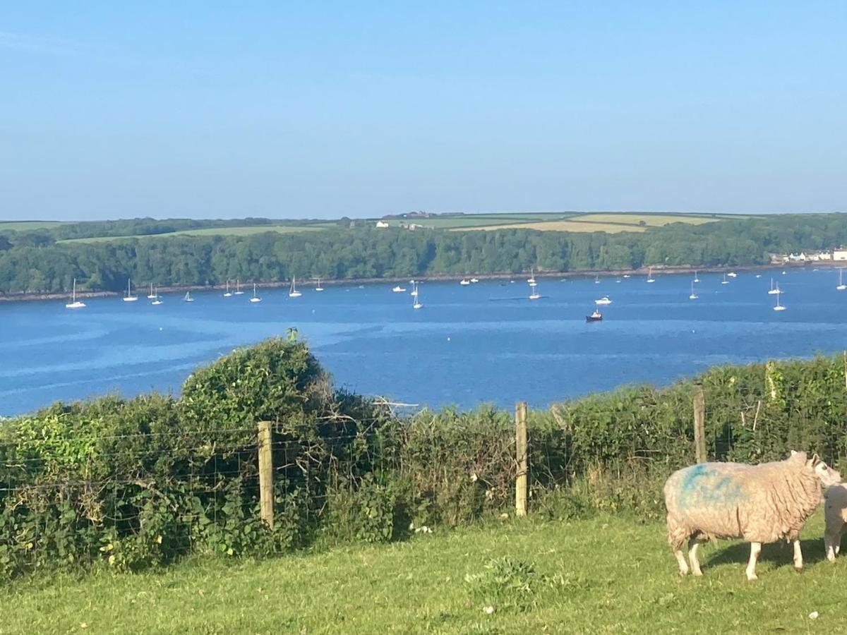 Coast Path Camping Hotel Haverfordwest Bagian luar foto